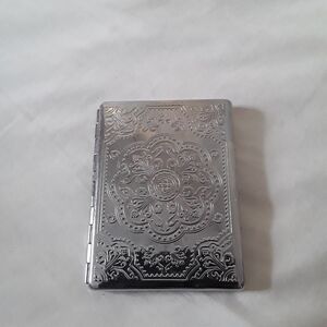Vintage silver tone cigarette case/embossed design metal cigarette case/3x4 in.